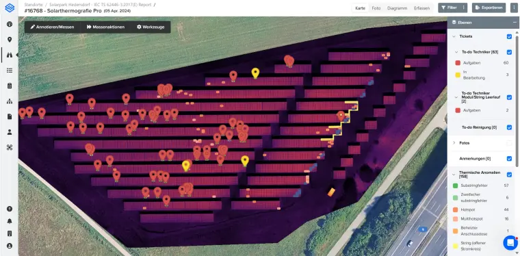 Wärmebild eines Solarparks mit markierten Auffälligkeiten in der KI-Software